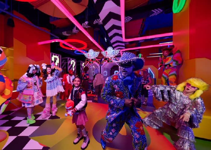 Hypercade gaming experience Dubai indoor attraction House of Hype